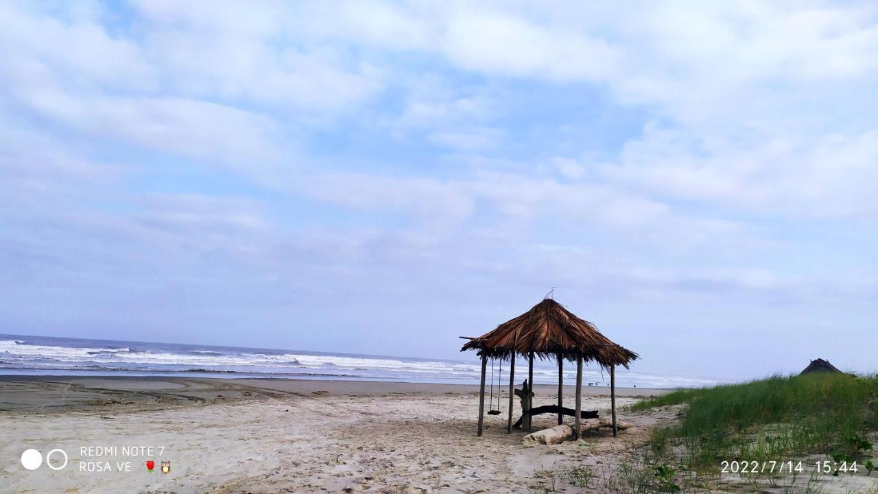 Casa De Frente Para O Mar Em Ilha Comprida Sp מראה חיצוני תמונה